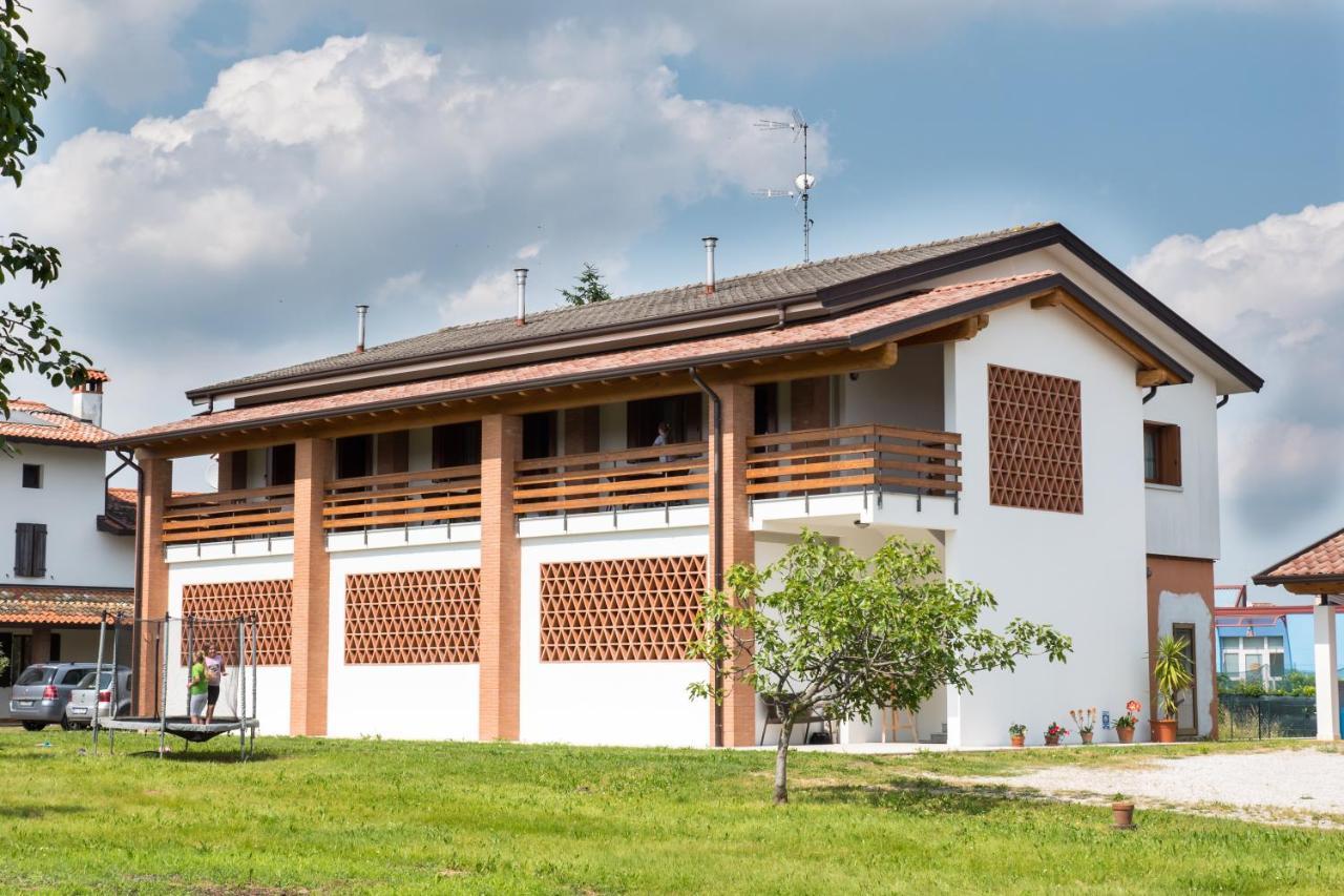 Albergo Diffuso Magredi Vivaro エクステリア 写真